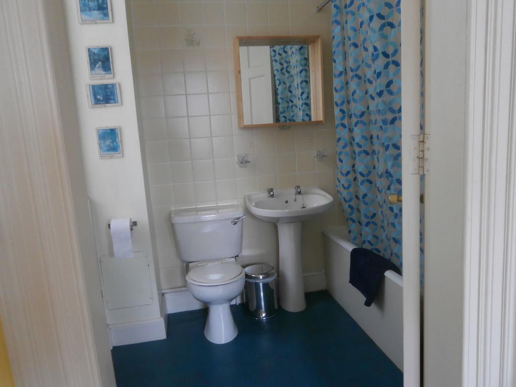 Winter Cherry Bed & Breakfast Edinburgh Oda fotoğraf