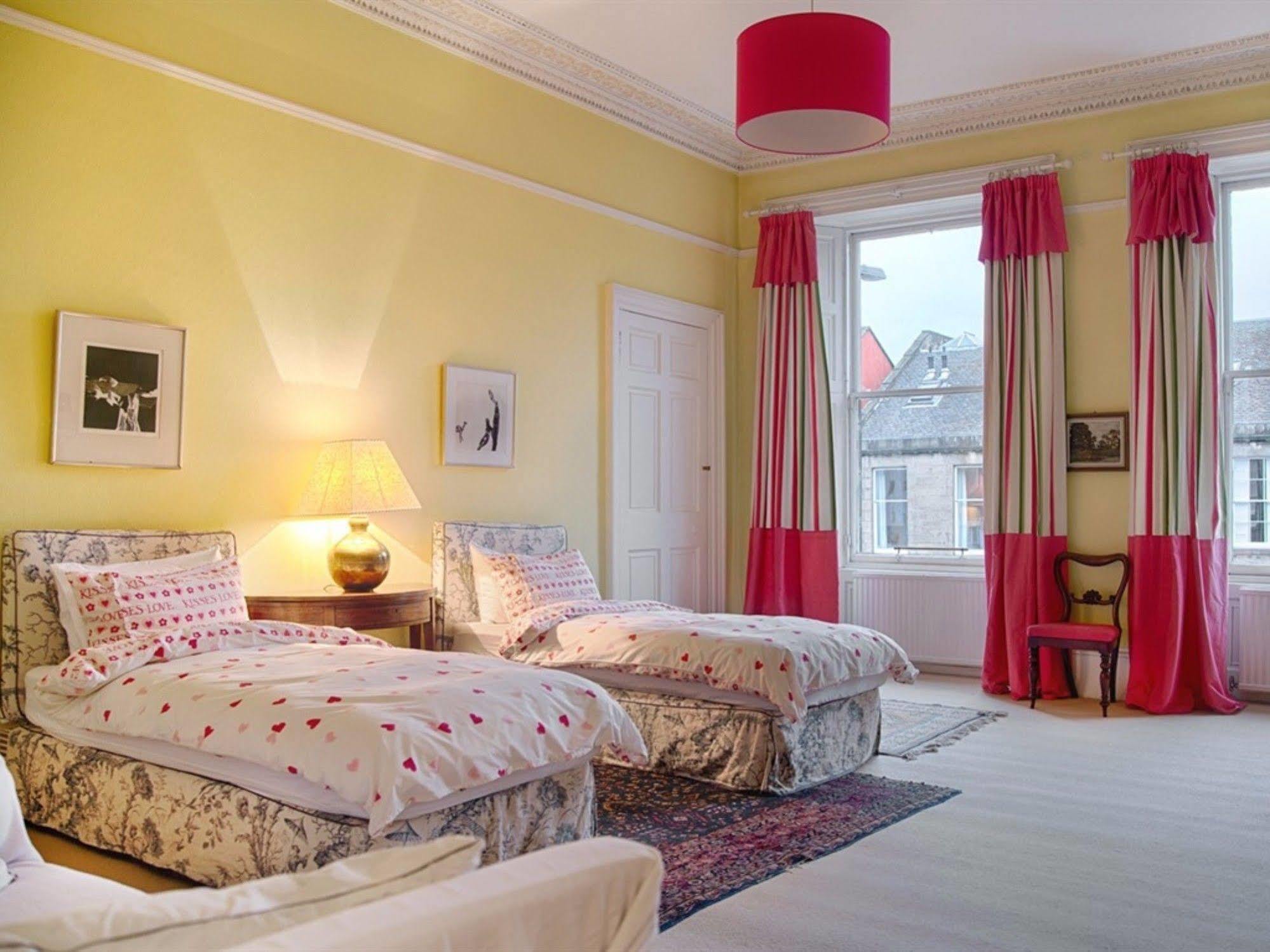 Winter Cherry Bed & Breakfast Edinburgh Dış mekan fotoğraf